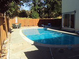 Large Clean 3 BR Home Near Walnut Creek in Concord, CA (Photo 2 of 4)