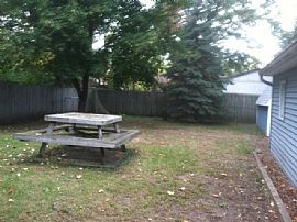 2 Bedroom - 1 Bath Home For Rent in Cutlerville, MI (Photo 2 of 5)