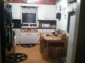 2 Bedroom - 1 Bath Home For Rent in Cutlerville, MI (Photo 4 of 5)