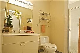 Luxurious and Spacious 2 Beds.2 Bath Apt in San Francisco, CA (Photo 6 of 12)