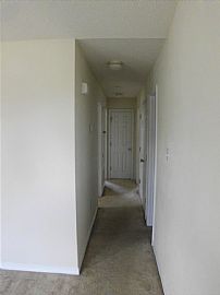 3 Bedroom Brick Home in N.Biloxi/d'Iberville in Biloxi, MS (Photo 5 of 7)