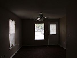 2 Bedroom 2 Full Bath Downstairs Unit in Gulfport, MS (Photo 3 of 6)