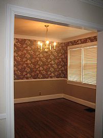 3 BR, 2 BA Home in North Main Area of Greenville in Greenville, SC (Photo 4 of 8)