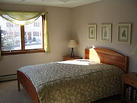 Charming 3 Bedroom Home For Rent - Walk to Ryan Rd School in Florence, MA (Photo 3 of 6)