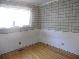 Nice 3 BR Home in Quiet Location in Pinole, CA (Photo 6 of 11)