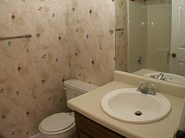 2 BR, 2.5 BA Townhouse Style Home in Duplex in Lawrenceville, GA (Photo 5 of 9)