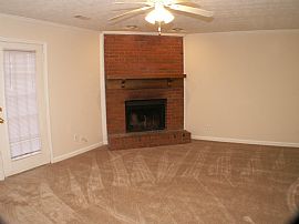 2 BR, 2.5 BA Townhouse Style Home in Duplex in Lawrenceville, GA (Photo 9 of 9)