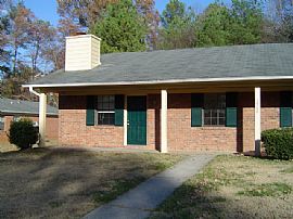 3 BR, 2 BA Ranch Home in Duplex with Yard Care Included   in Lawrenceville, GA