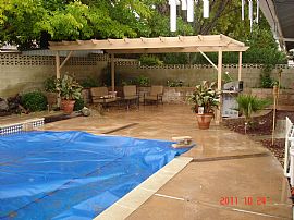 3 BR, 2 BA, West Side Pool Home with Pool and Jacuzzi in Lancaster, CA (Photo 3 of 5)