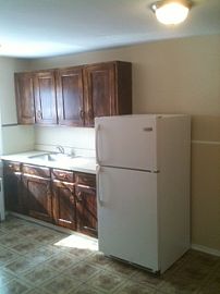 Two Bedroom Apartment in Overbrook Park Section  in Philadelphia, PA (Photo 3 of 4)