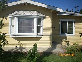 2 Bedroom 2 Bath House Near Lincoln/euclid in Anaheim, CA