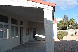 3br/2ba Great Location /view/parks/shopping Centers  in North Las Vegas, NV (Photo 3 of 6)