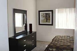 Beautiful Two Bedroom Apartment with Large Kitchen in Las Vegas, NV (Photo 3 of 5)