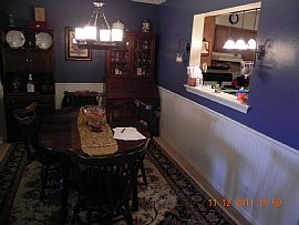 3 Br 2.5 Bath Central Virginia Beach Townhome in Virginia Beach, VA (Photo 6 of 7)