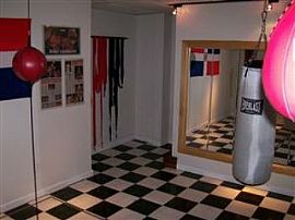 Fantastic Home! Awesome Finished Basement, Fenced in Marietta, GA (Photo 2 of 5)