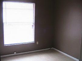 Upscale! 3 BR, 2.5 BA Townhouse Near Airport in Orlando, FL (Photo 11 of 12)