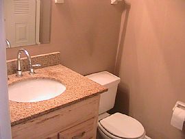 Upscale! 3 BR, 2.5 BA Townhouse Near Airport in Orlando, FL (Photo 7 of 12)