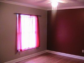 Upscale! 3 BR, 2.5 BA Townhouse Near Airport in Orlando, FL (Photo 8 of 12)