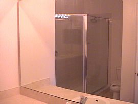 Like New! 3 BR, 2.5 BA with 1 Car Garage in Orlando, FL (Photo 5 of 7)