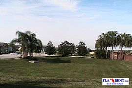 Beautiful! Like New 3/2.5/2 Townhouse - Pets Welcome in Orlando, FL (Photo 3 of 10)