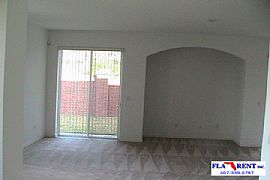 Beautiful! Like New 3/2.5/2 Townhouse - Pets Welcome in Orlando, FL (Photo 6 of 10)
