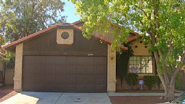 Charming 3 BR Home in Quiet Neighborhood with 2 Car Garage in Las Vegas, NV