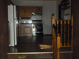 4 Br, 2 Ba Victorian Home in Elk Grove in Elk Grove, CA (Photo 7 of 11)