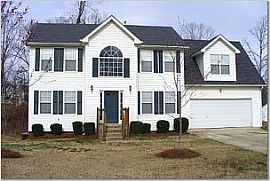 Beautiful 4 Bdrm W/bsmt Scenic Neighborhood in Douglasville, GA