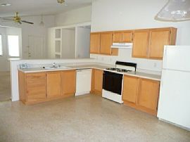 Great Single Story in Gated Community in Las Vegas, NV (Photo 3 of 5)