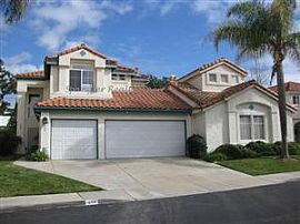 Spacious 4 BR, 3 BA Two Story Home in Gated Fall in Fallbrook, CA