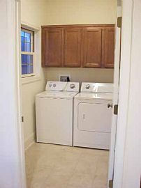 Beautiful 2 BR Duplex Home in Quiet Neighborhood Setting in Columbus, NC (Photo 5 of 12)