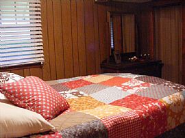 Nice Cabin Near Cambridge/seneca Lake in Cambridge, OH (Photo 2 of 5)