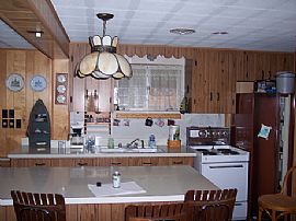 On Seneca Lake/15 Min. From Cambridge in Cambridge, OH (Photo 3 of 4)