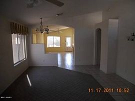 Beautiful 3 BR Home in Fletcher Heights with Pool in Peoria, AZ (Photo 2 of 5)