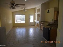 Beautiful 3 BR Home in Fletcher Heights with Pool in Peoria, AZ (Photo 4 of 5)