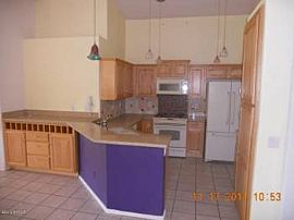 Beautiful 3 BR Home in Fletcher Heights with Pool in Peoria, AZ (Photo 5 of 5)