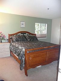 Quiet, Light and Bright Home with a Mountain View! in Oak Park, CA