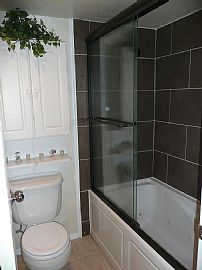 Quiet, Light and Bright Home with a Mountain View! in Oak Park, CA (Photo 2 of 2)