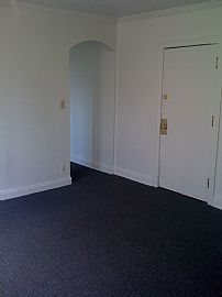 Taylor Gardens (1 Bdrm) in East Cleveland, OH (Photo 3 of 6)