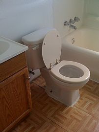 Taylor Gardens (1 Bdrm) in East Cleveland, OH (Photo 6 of 6)