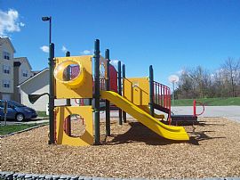 1 Bedroom Close to Everything! in Independence, MO (Photo 11 of 12)