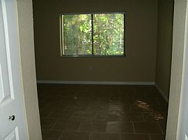 Wonderful 2 Bedroom and 1 Bath.Affordable! in Bradenton, FL (Photo 3 of 8)