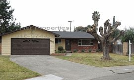 Updated 3 Br, 2 Ba Home with Custom Kitchen in Sacramento, CA