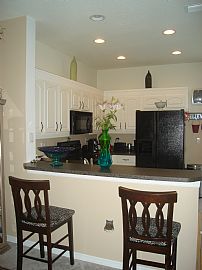 Beautyful and Cozy 2br Townhouse, Contemporary. in Largo, FL (Photo 2 of 5)