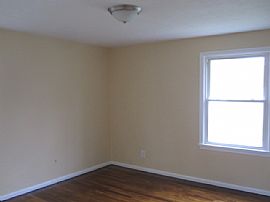 3 Bedroom Whitehall Condo in Whitehall, OH (Photo 5 of 8)