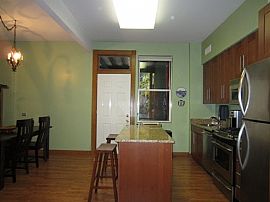 505 W Fullerton 2  Fully Furnished Short Term Rental Available! in Chicago, IL (Photo 4 of 12)