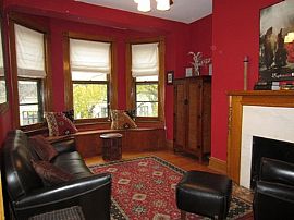 505 W Fullerton 2  Fully Furnished Short Term Rental Available! in Chicago, IL (Photo 8 of 12)