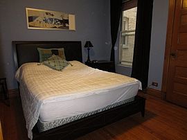 505 W Fullerton 2  Fully Furnished Short Term Rental Available! in Chicago, IL (Photo 9 of 12)