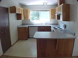 3 Bedroom Family Home in Colfax, CA (Photo 3 of 7)