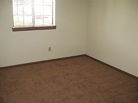 1 Bed 1 Bath Standard W/dishwasher in Grand Rapids, MI (Photo 3 of 6)